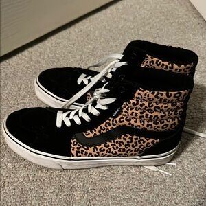 Vans Women's Black and Tan Leopard High-Top Sneakers